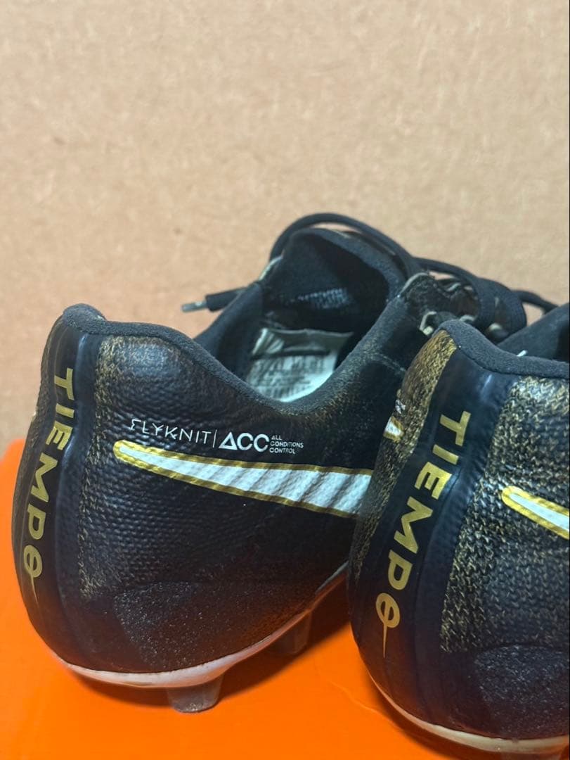 Nike ティエンポ サッカー スパイク ブラック