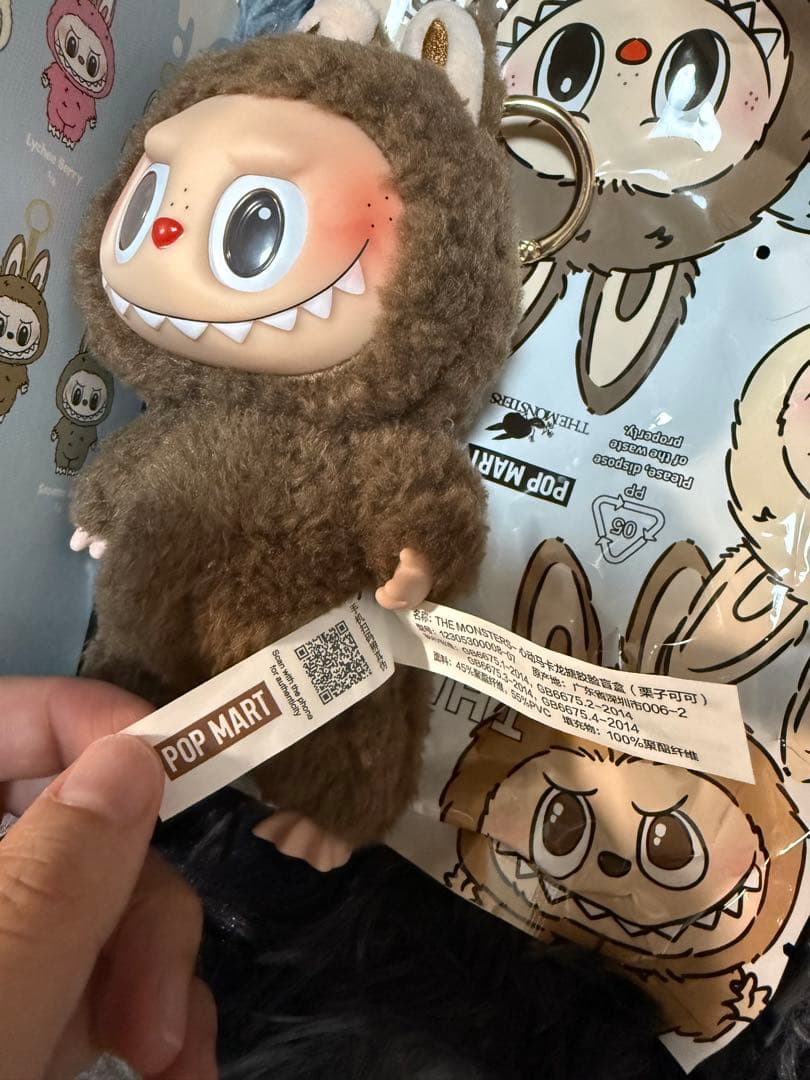 THE MONSTERS Labubuマカロン ぬいぐるみ シークレット