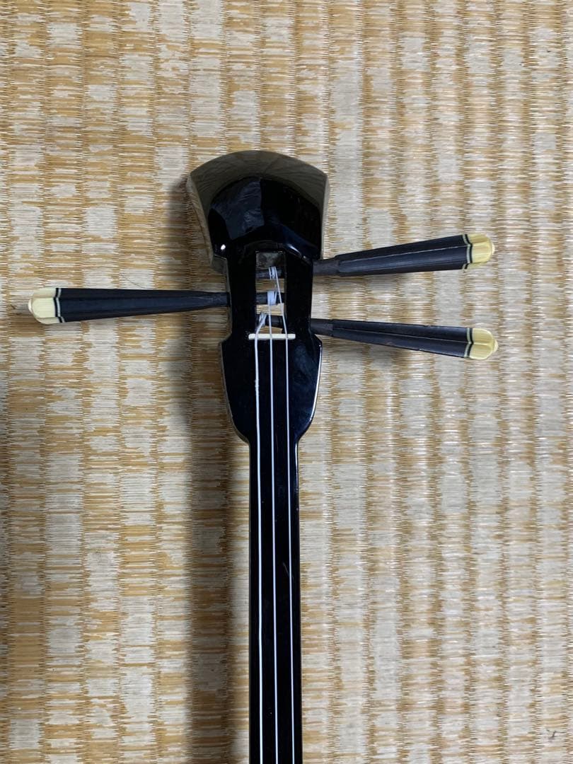 画像追加＆価格大幅調整！！昭和中期頃八重山黒木真壁型三線　古典音楽師範様より