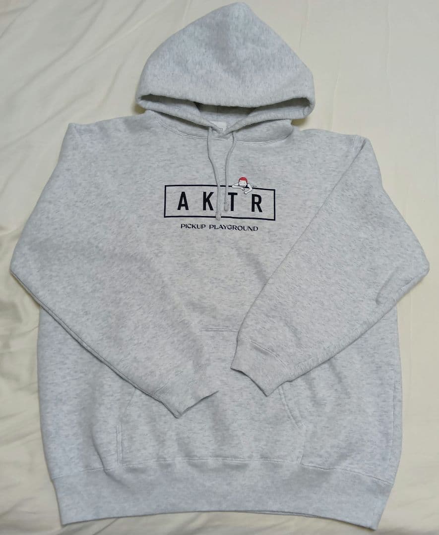 AKTR pick up playground foodie サイズXL