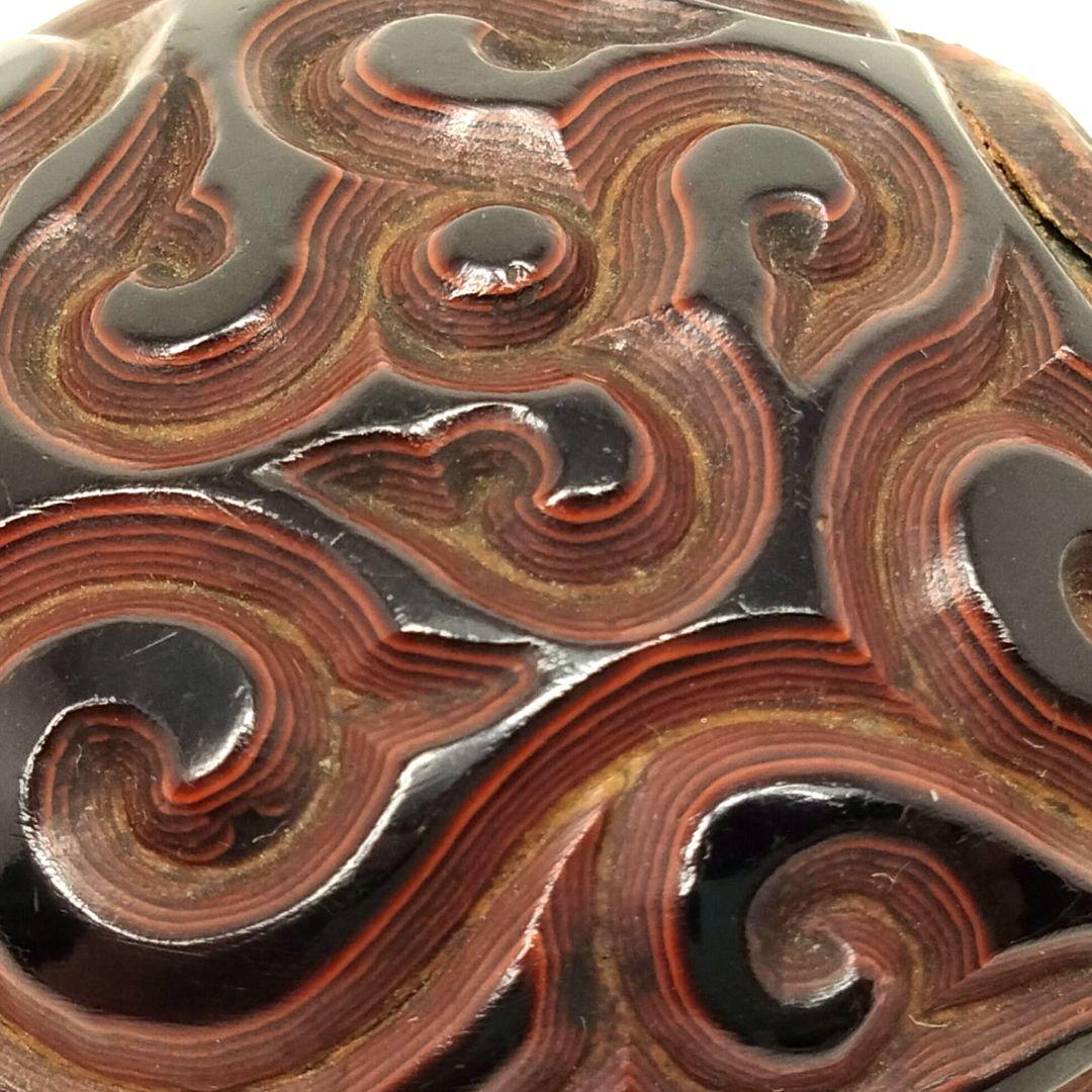 H389 中国 堆朱屈輪香合 茶道具 具利堆黒彫漆 　FF