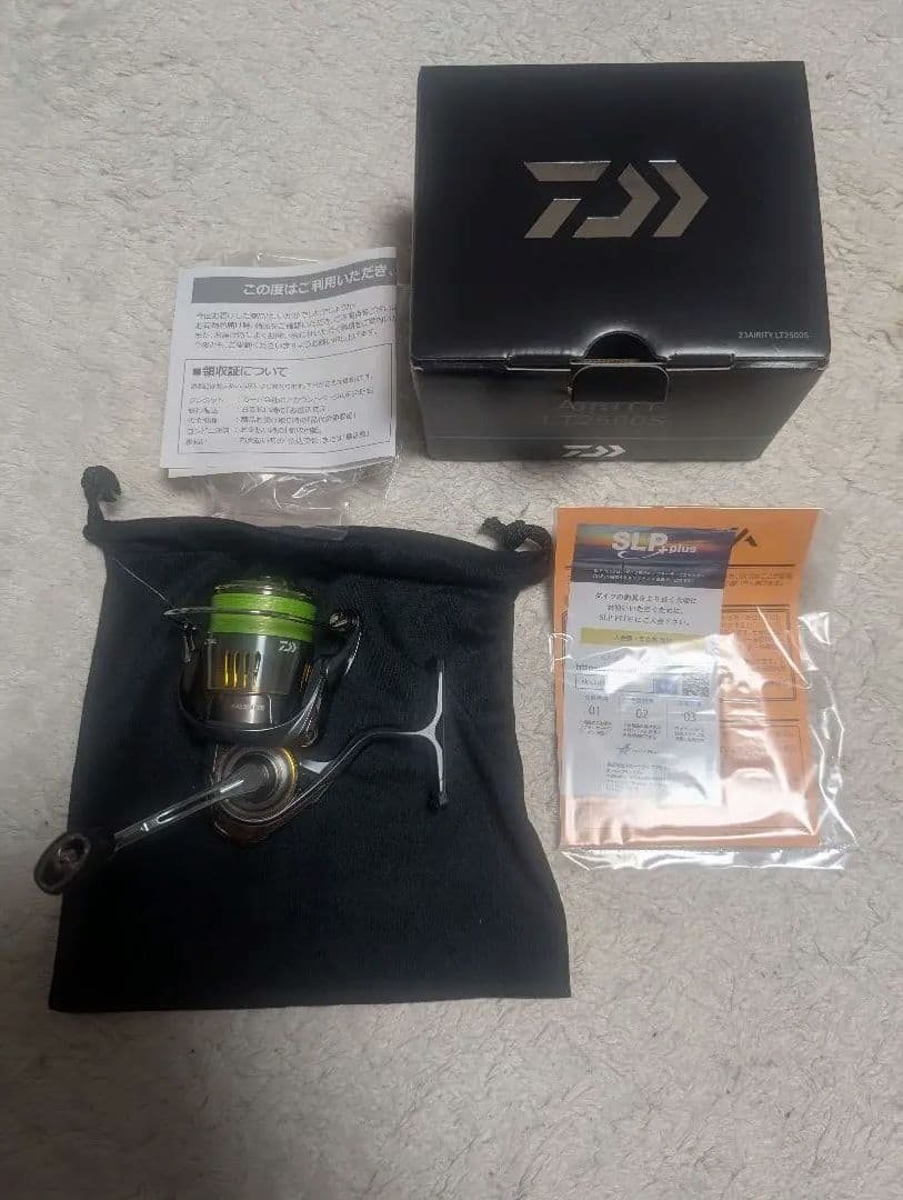 【未使用に近い】ダイワ(Daiwa) 23エアリティ LT2500S