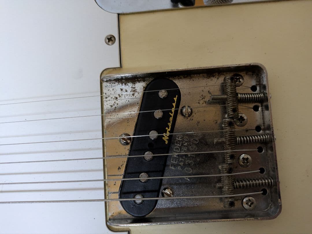 Fender japan tlc62-70 85-86 aシリアル