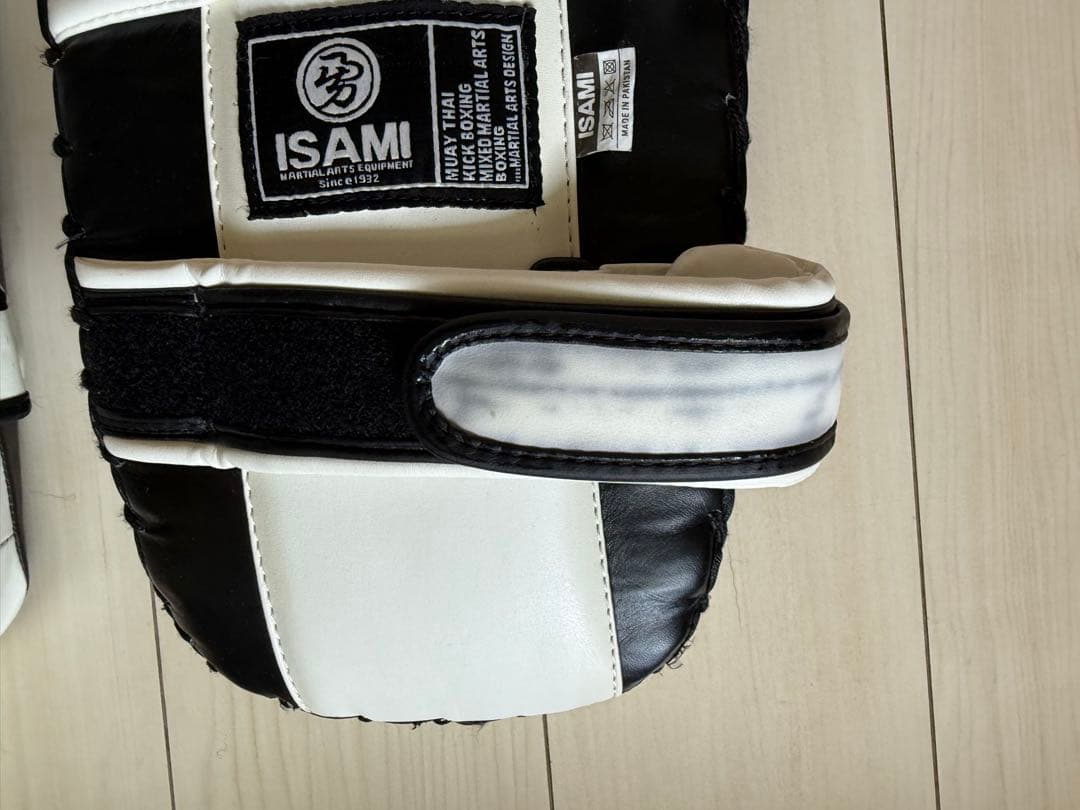 ISAMI キックミットTS FS-12（2個セット）