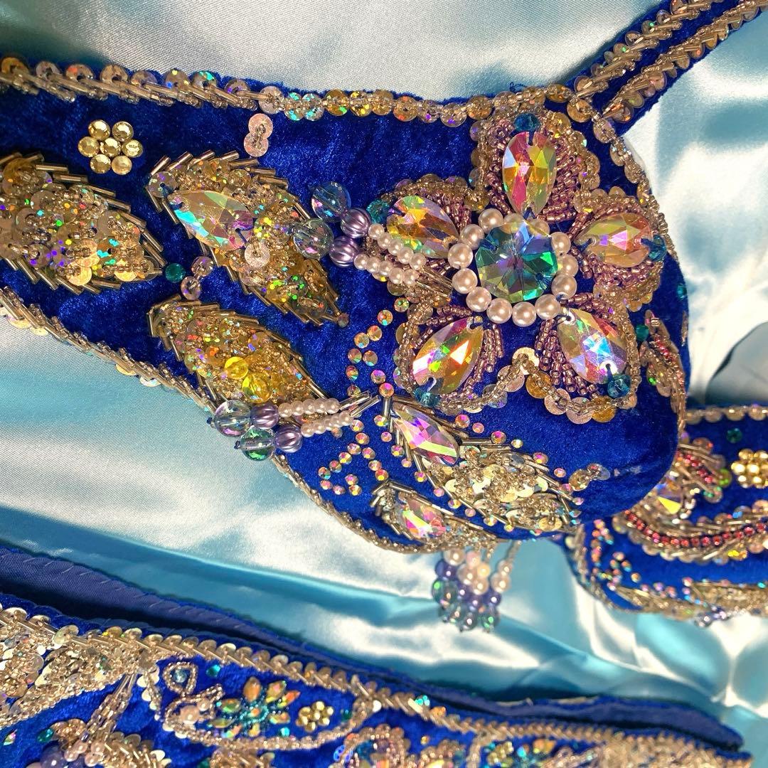 ベリーダンス 衣装　セットアップ　オリエンタル　青　ブラベルトスカート　着画あり