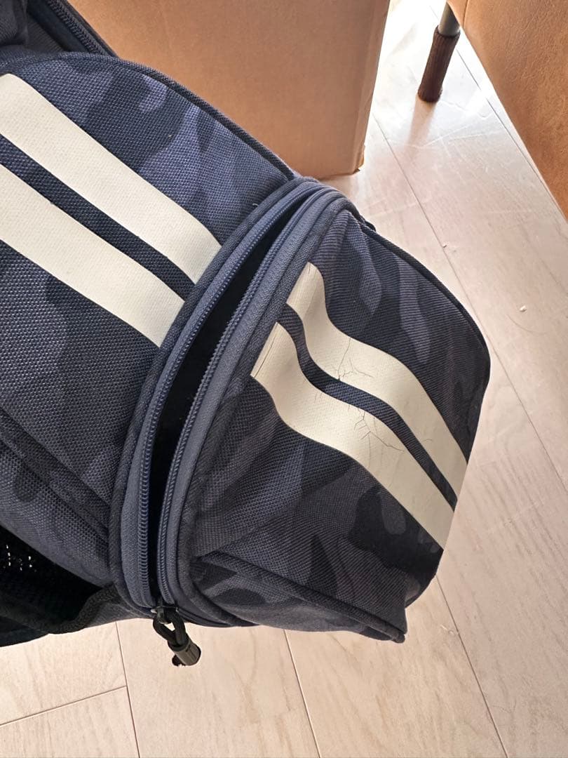 （希少品）ZERO HALLIBURTON ヘッドカバー付のキャディバッグ