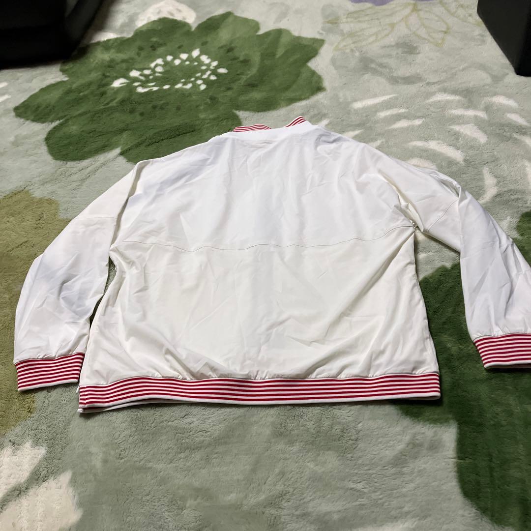 and per se 未使用品　ホワイト ジップアップトレーナーとブルゾン