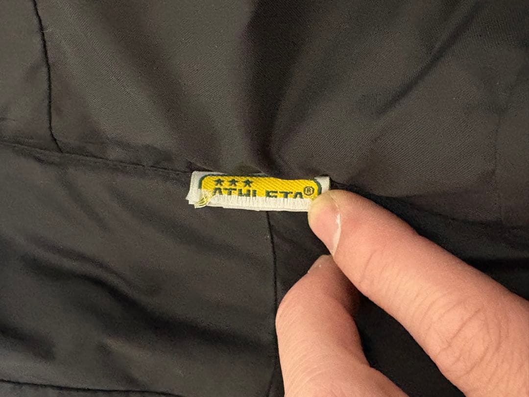 芦屋学園ATHLETA ベンチコート 黒/緑 フード付き