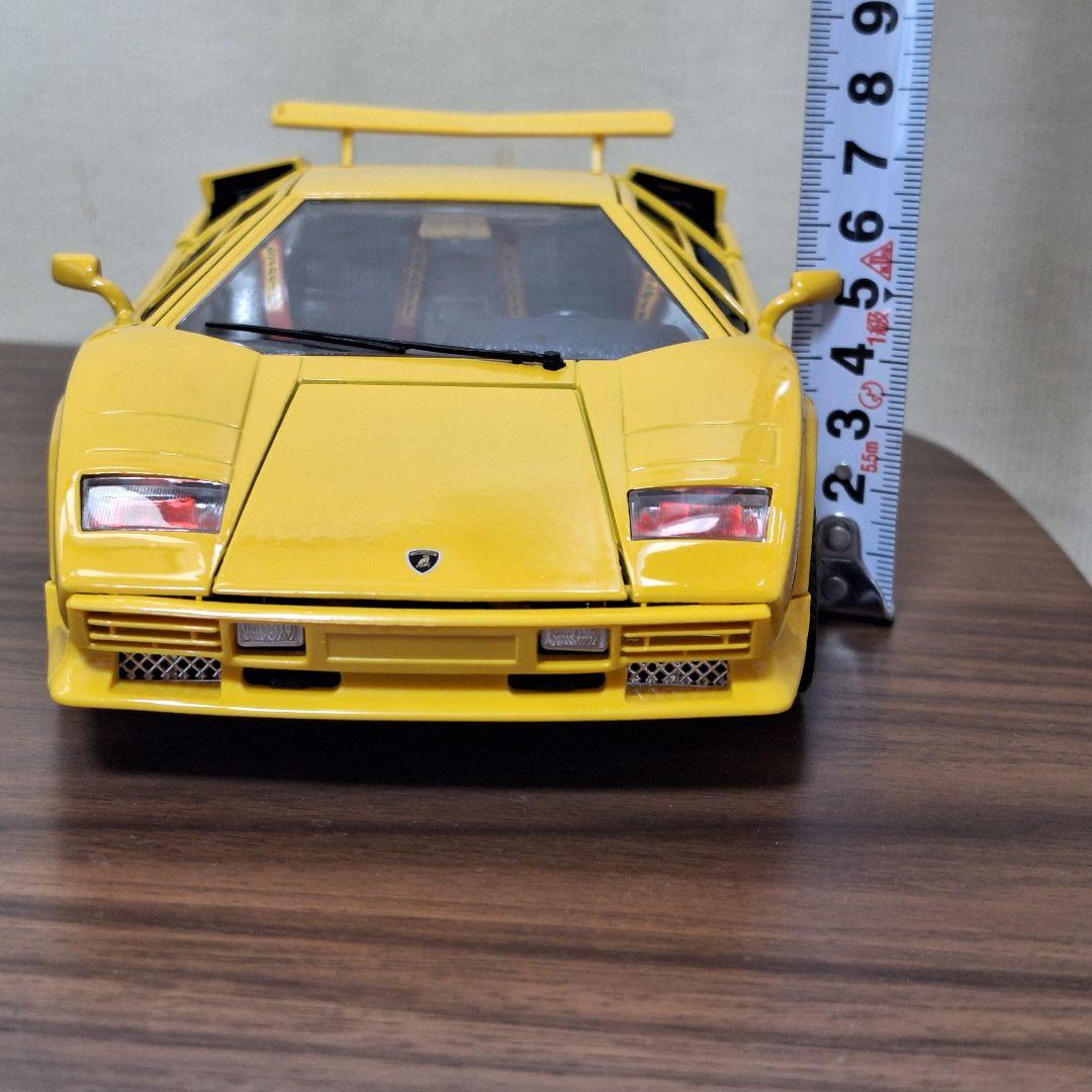 ランボルギーニ カウンタック 1/18 ランボルギーニ 1988 ブラーゴ