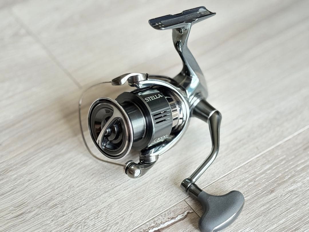 【美品】シマノ　22 ステラ　c3000xg