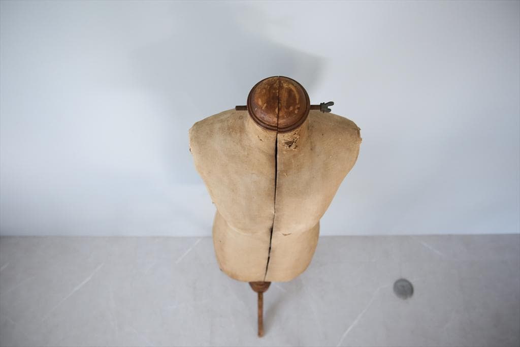 フランスアンティーク木製レディーストルソー/女性ボディ/マネキン(90-206)