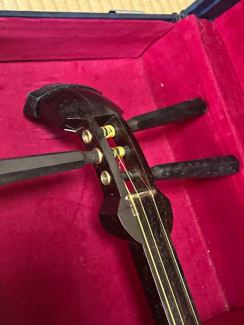 H*☆様 三味線　ハードケース付き