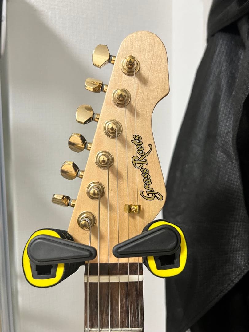 【ホワイト×ゴールド】GrassRoots エレキギター