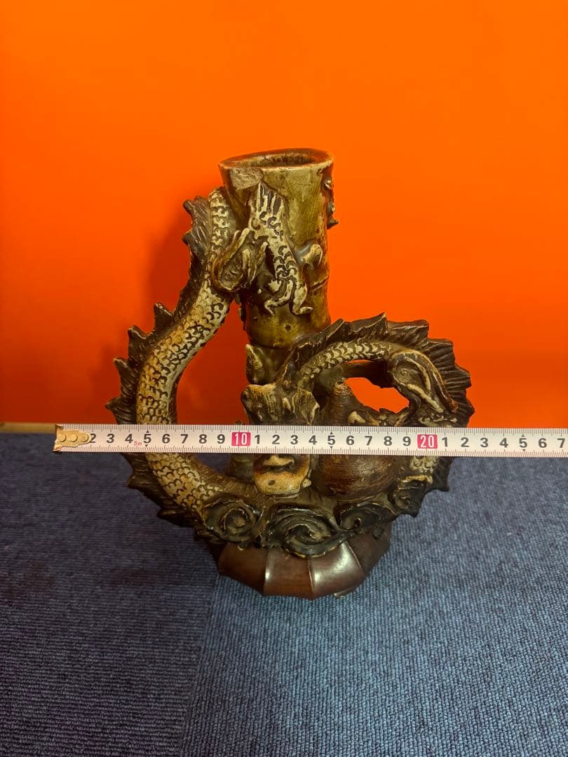 1814  激レア　初代唐津焼　龍型花瓶　花台付き　置物　時代物
