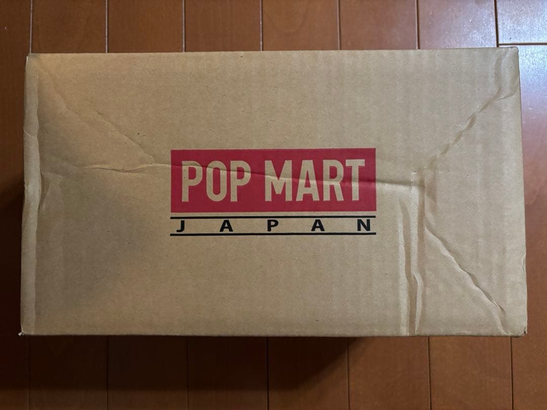Azu　POPMART LABUBU Big into Energy