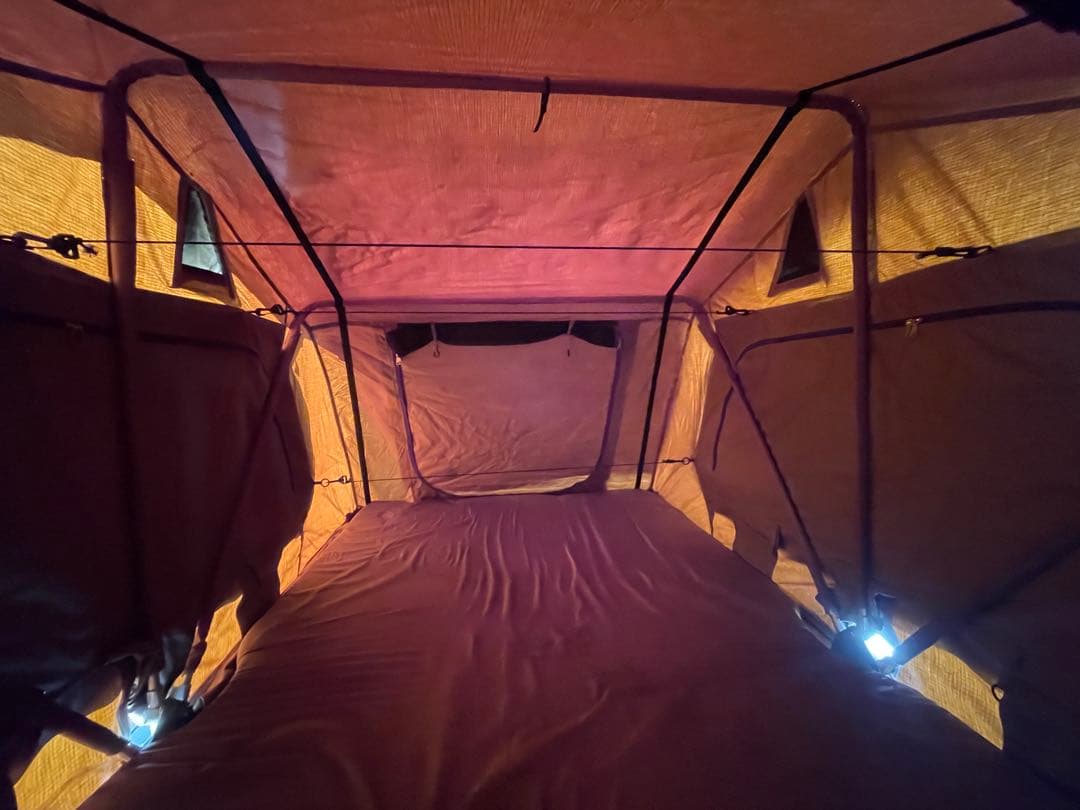 ルーフトップテント　アネックス付き　※価格交渉OK