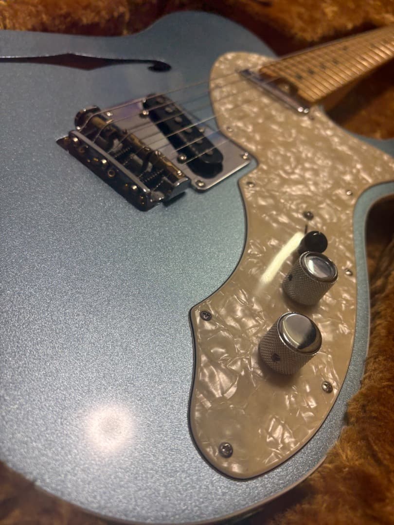 ギター Fender TelecasterThinline American Elite