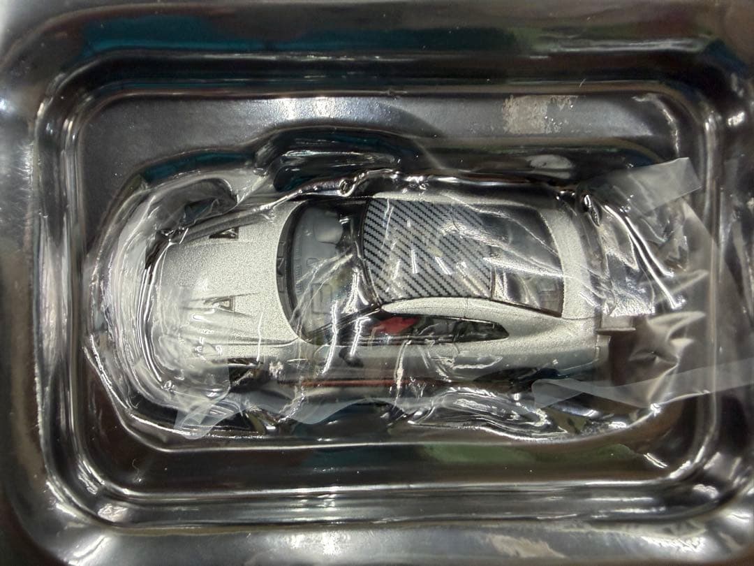 トミカ NISSAN GT-R NISMO 2020 LV-N217a,b,c