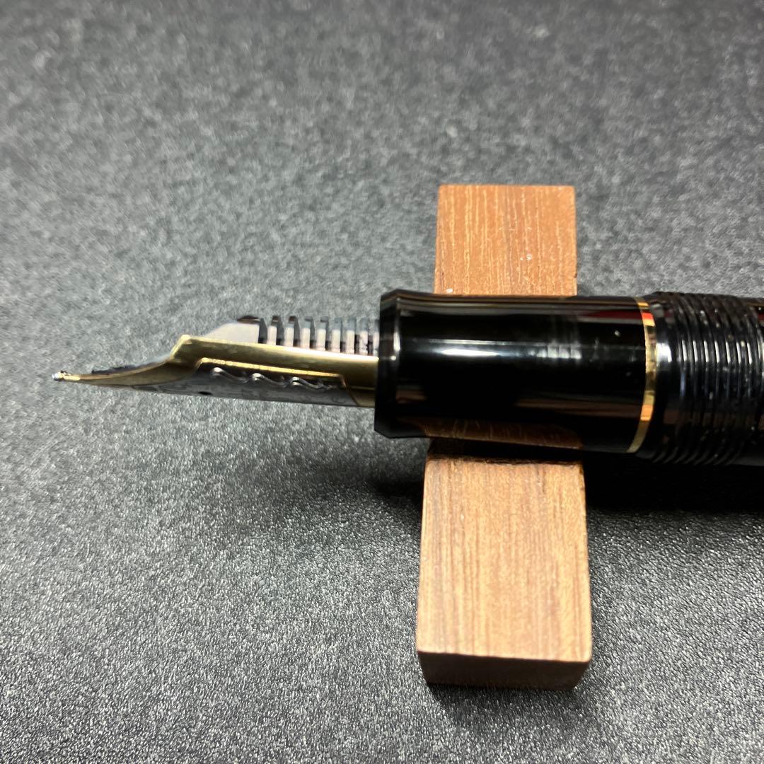 パイロット845 漆　中字