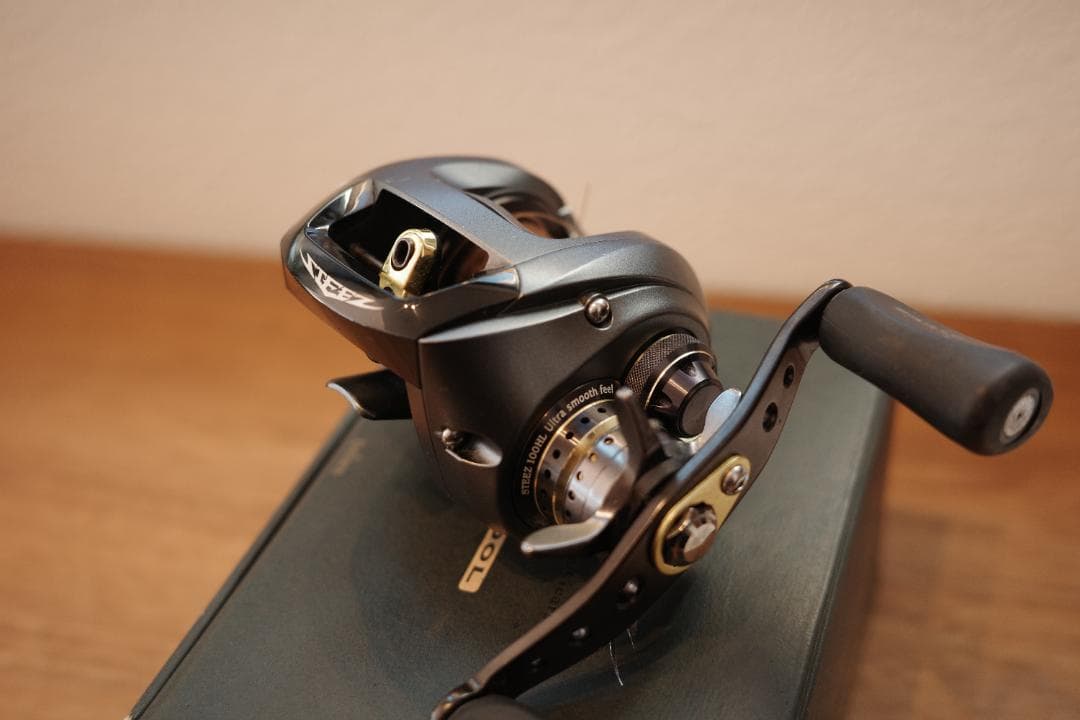 【美品】Steez 100HL ベイトリール 左ハンドル 中古