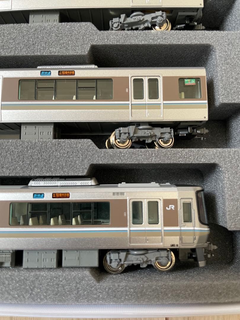 KATO 10-536 223系2000番台(2次車)「新快速」8両セット