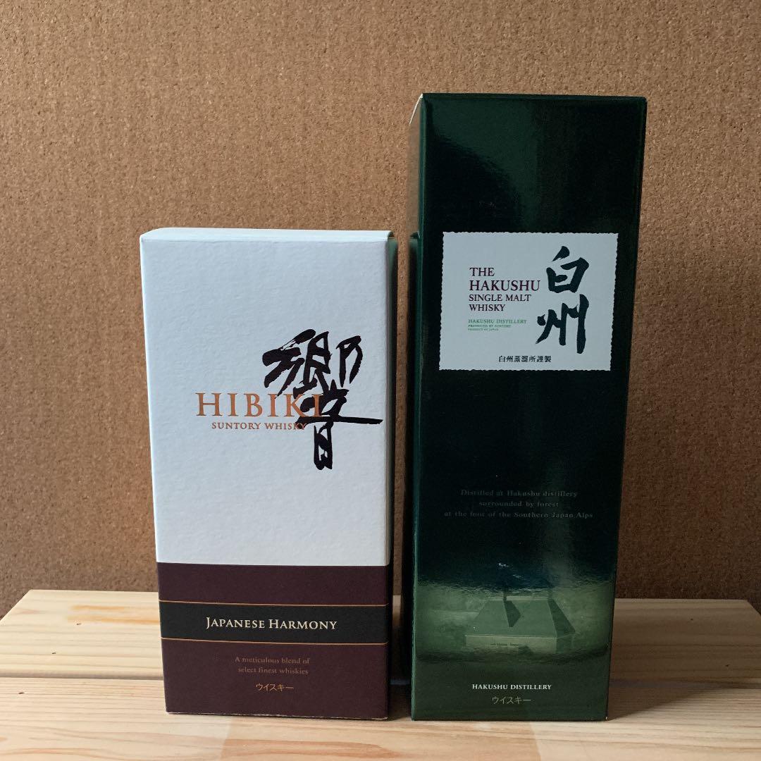 箱付き　サントリー　　響NV 白州NV