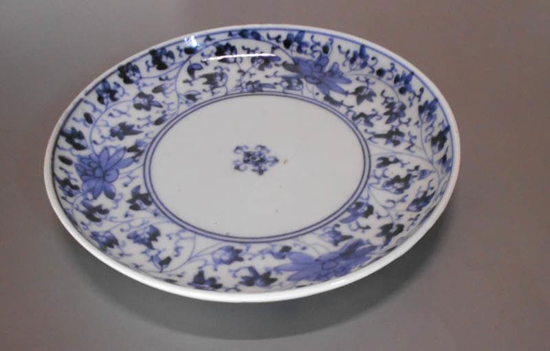 染付　古伊万里　花唐草　 中皿　藍柿右衛門 五弁花 牡丹唐草　大明年製 2026