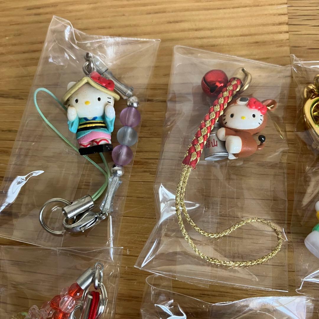 サンリオ　キティ　ご当地　根付　ストラップ　キーホルダー　11点セット