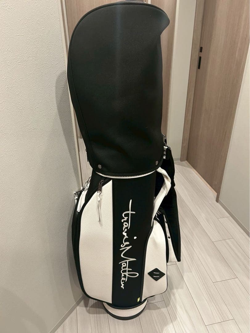 JONES×TravisMathewコラボキャディバッグ
