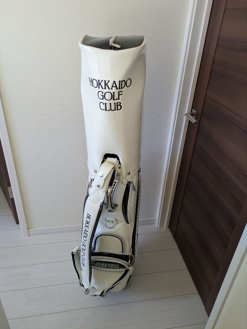 ゴルフ キャディバッグ☆新品未使用☆ エナメル高級感☆ショップオリジナル
