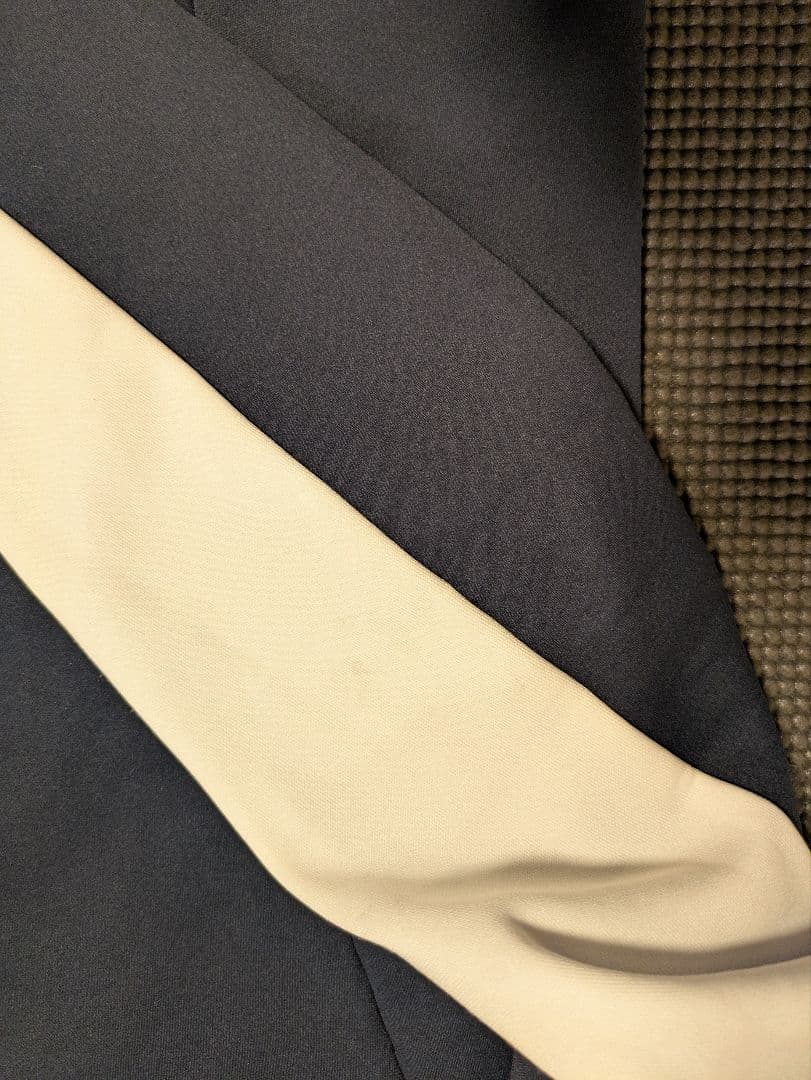 CASTELLI MORTIROLO VI ウインタージャケット ネイビー L