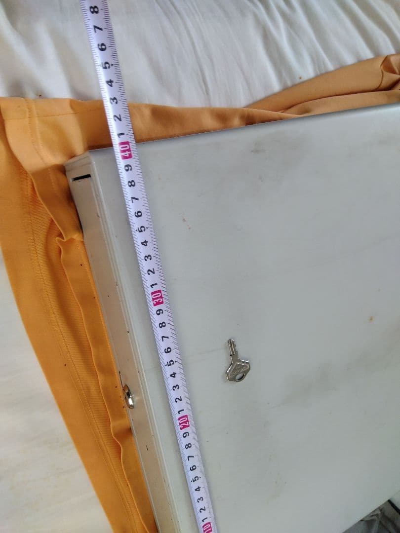 標本箱 鍵付き 白 金属製　Cash Register Drawer