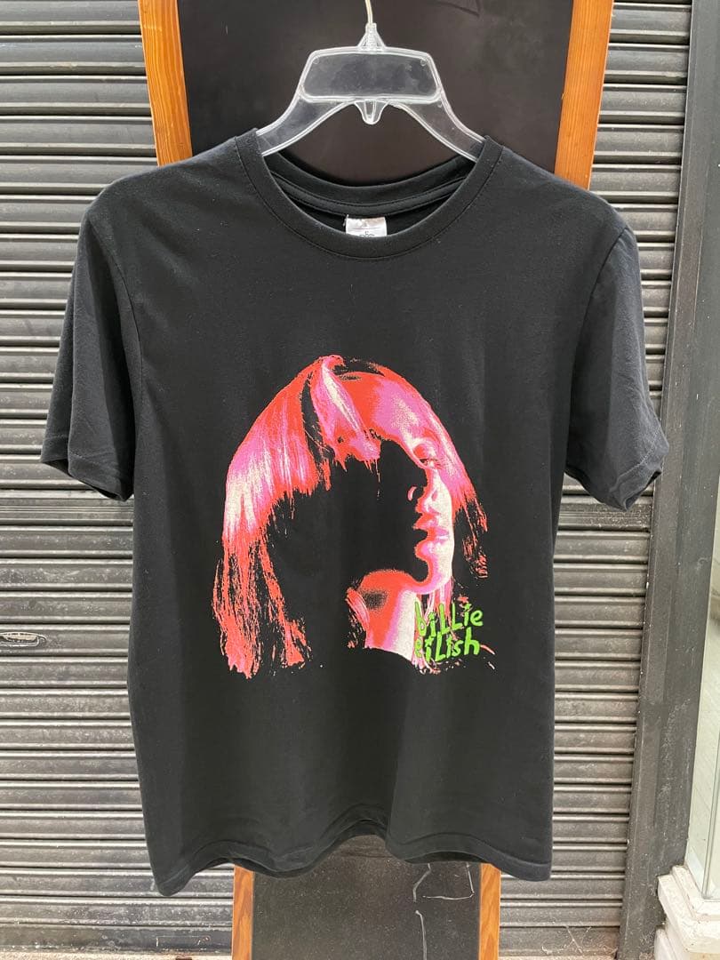 入手困難！Billie Eilish Photo Tシャツ ビリーアイリッシュ