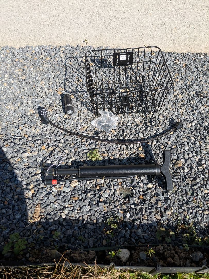 折りたたみ自転車　シマノ6段変速