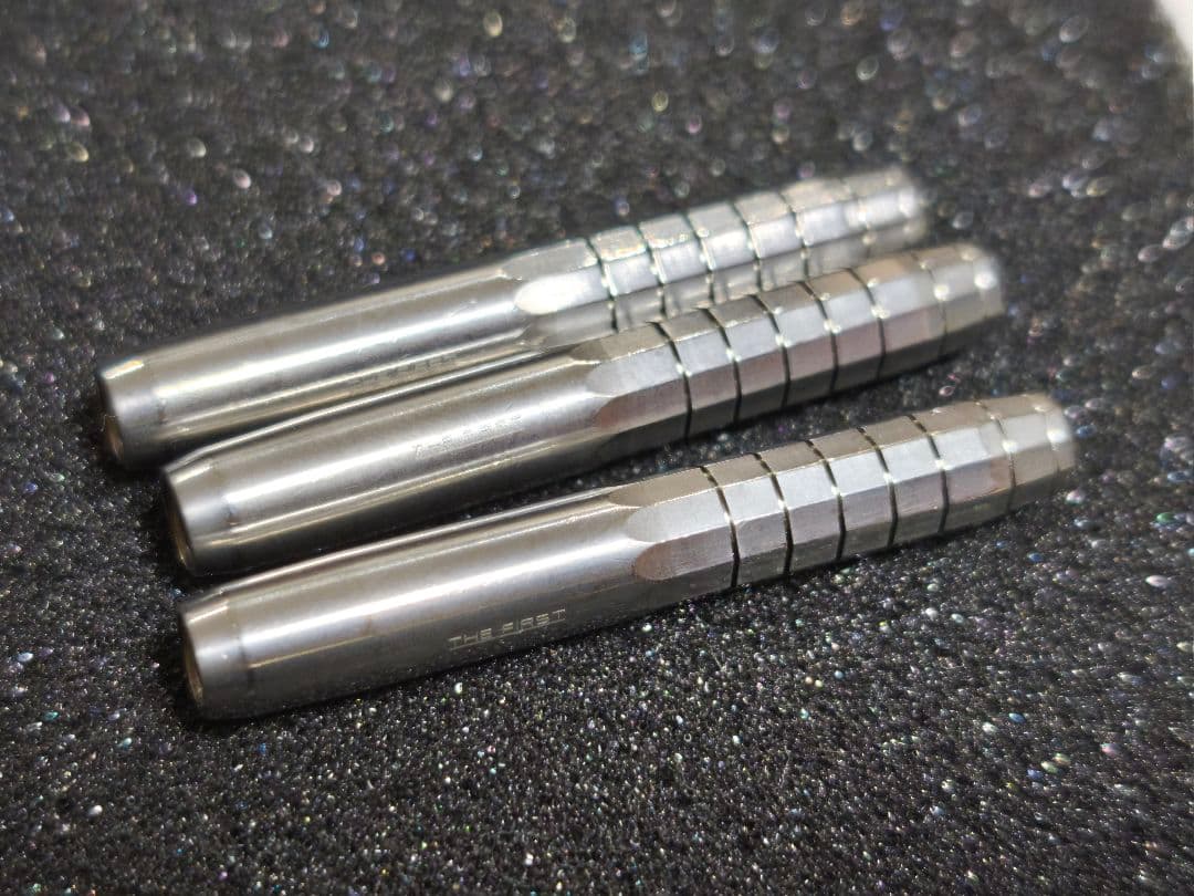 ぶ*ょ様 美品 即日発送 THE FIRST ILLUSION