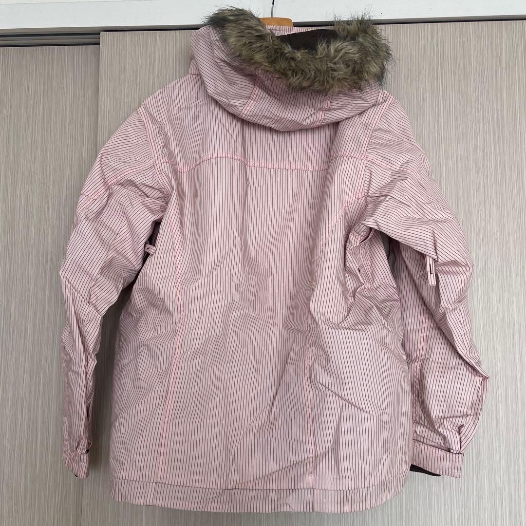 X-NiX ピンクストライプ スノーボードウェア