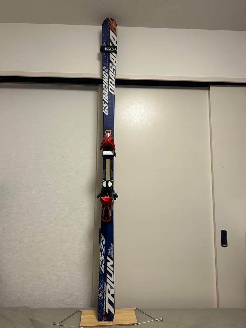 オガサカ　TRIUN GS対応モデル スキー板　ビンディング付き　180cm