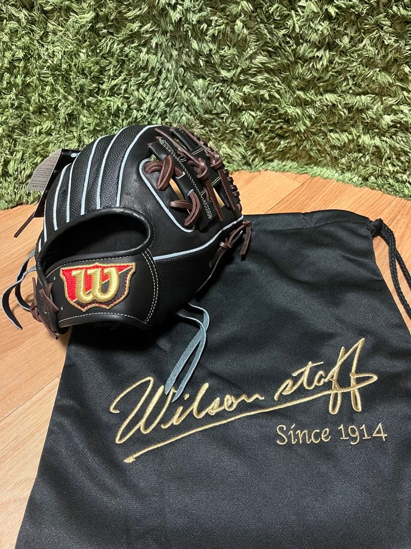 未使用⚫︎ウィルソンスタッフデュアル 硬式内野手用グラブ 86型 ブラックSS