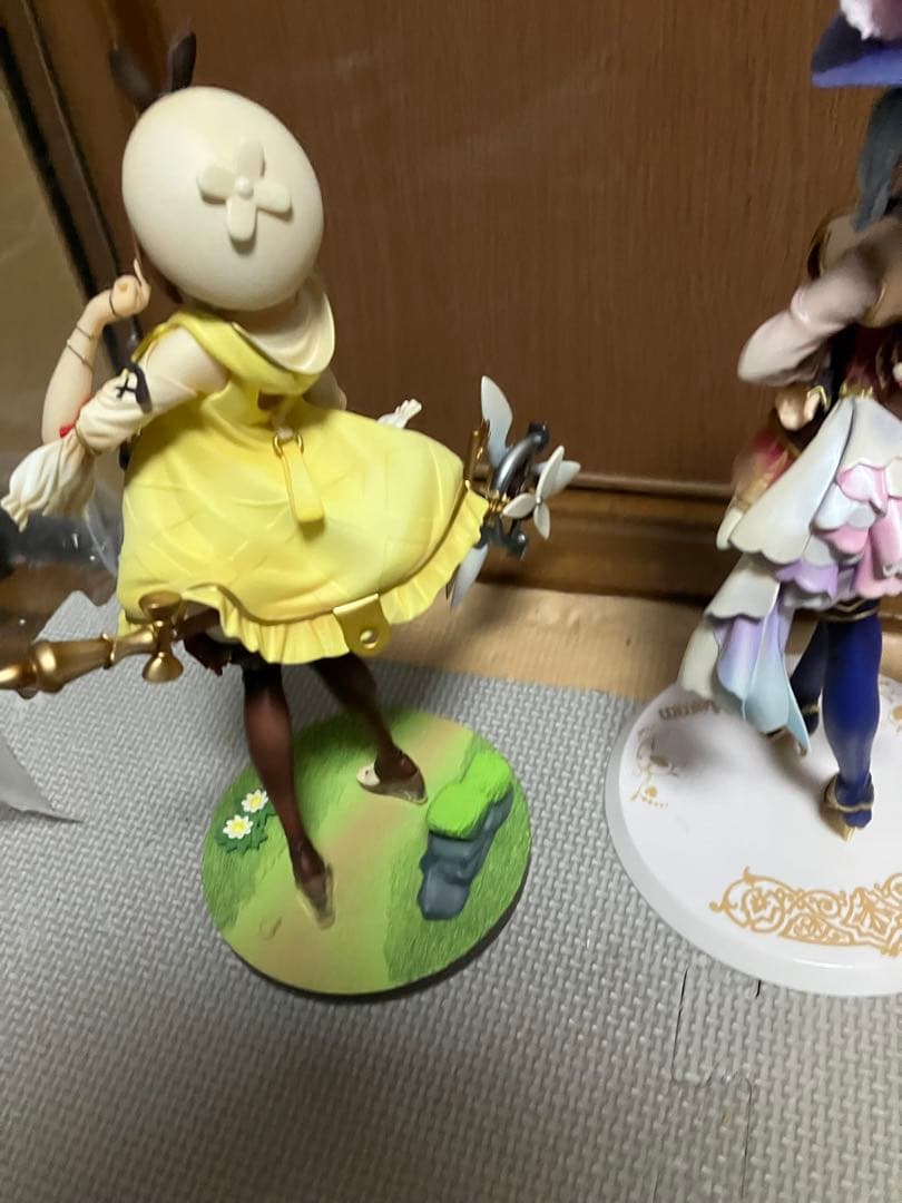 ネルケと伝説の錬金術士たち ネルケ フィギュア、ライザ　フィギュア