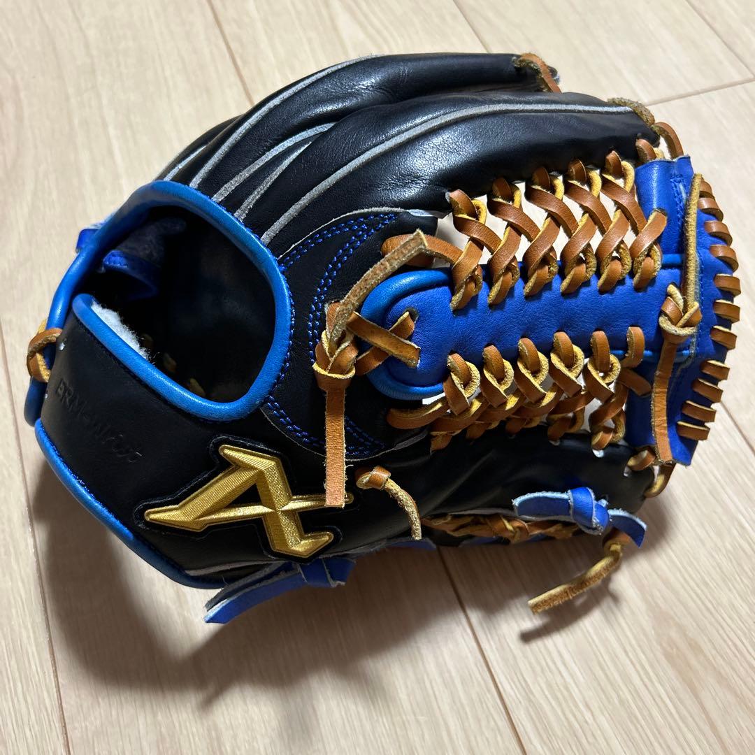 アトムズ 牧秀悟 本人仕様 066型 硬式グラブ