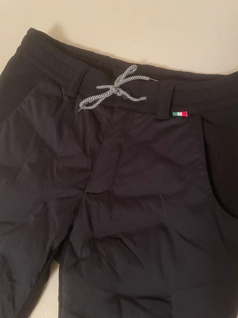 ゴルフ用 黒 ダウンデザインパンツ