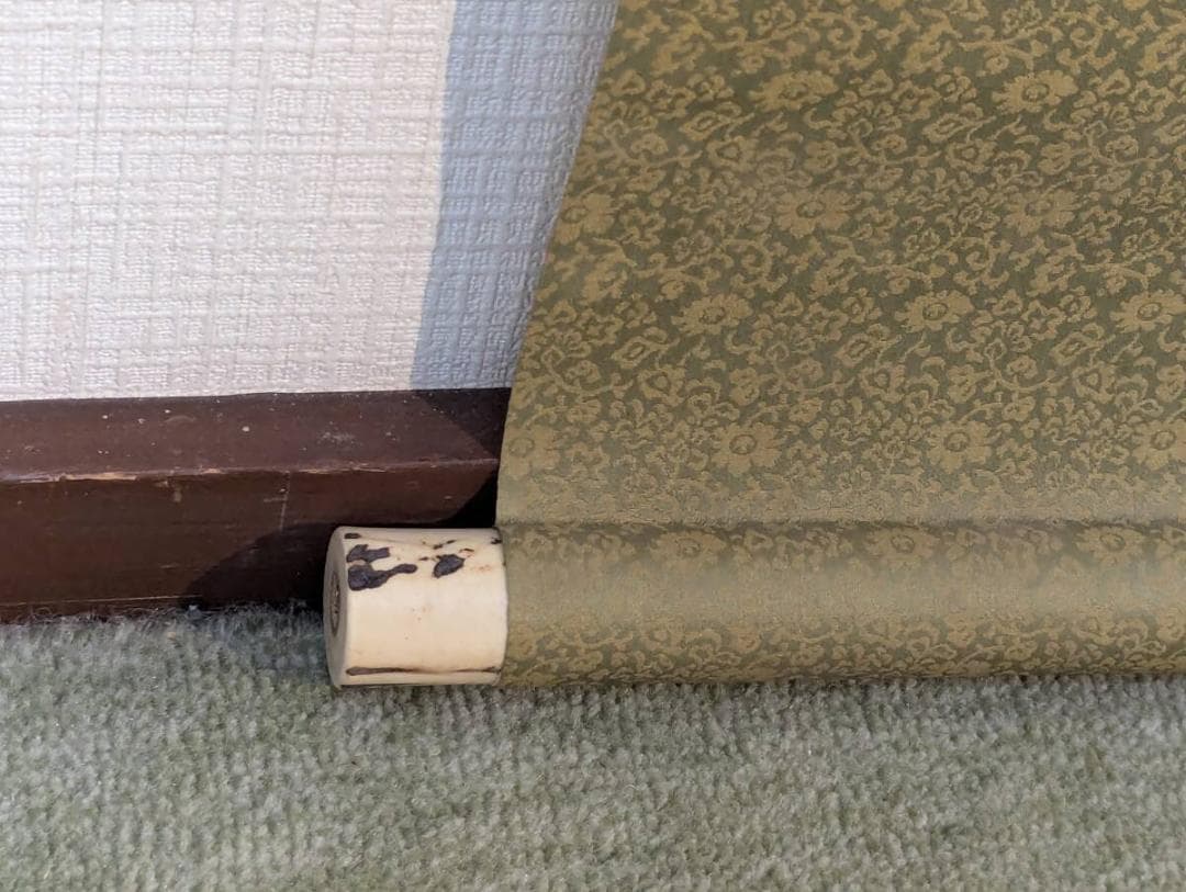 【真作】掛軸　芥子図　赤白けし彩色画　美麗静謐の一幅　合箱入　T78