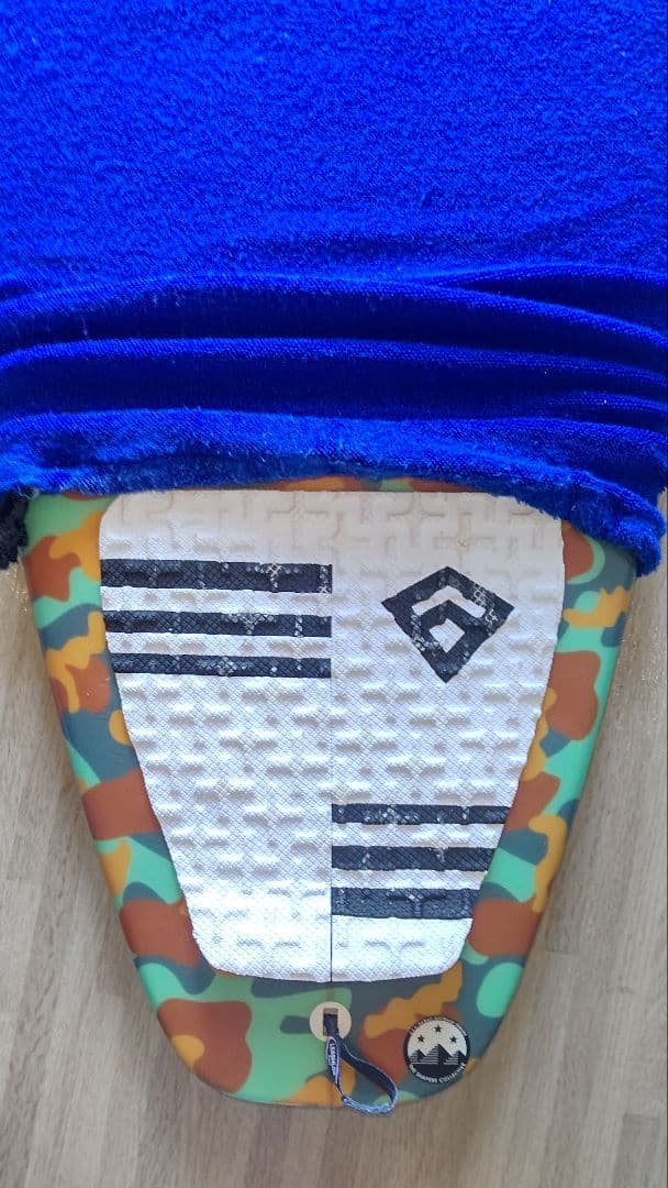 ぽんすけ。SUPER! サーフボード ショートボード 迷彩柄手渡し2万