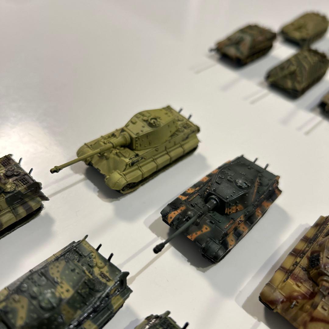 ワールドタンクミュージアム　WW2 戦車68個セットと他装備品等