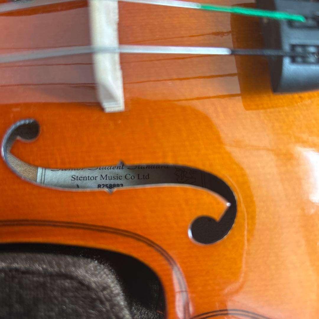 【美品】1/4バイオリン本体、ケース、肩当て、松脂付き