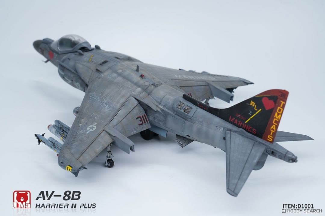 【三連休特価！】UM aモデル1/48 AV-8B ハリアーII PLUS