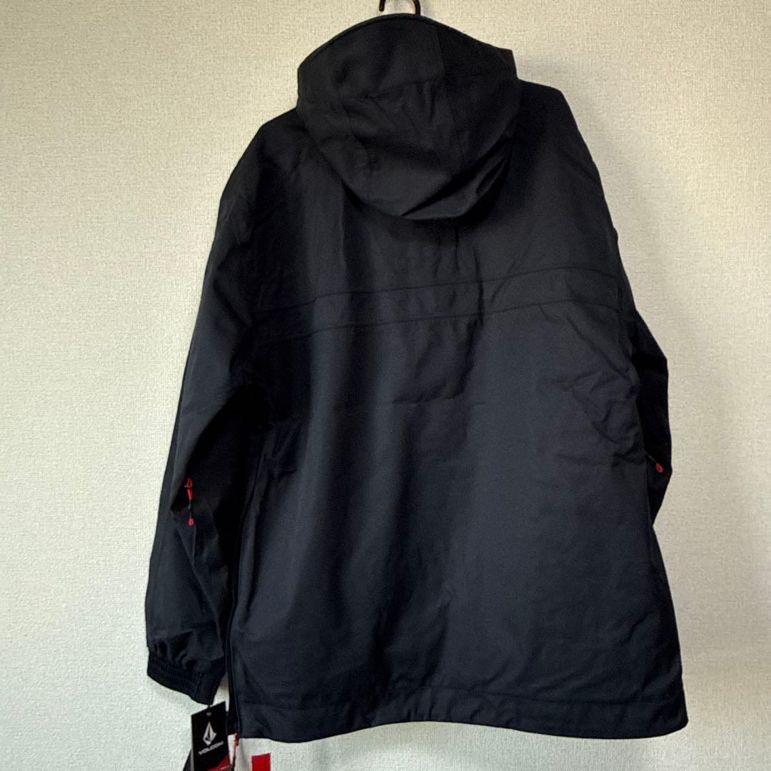 VOLCOM ブラック プルオーバージャケット　アーサー・ロンゴ