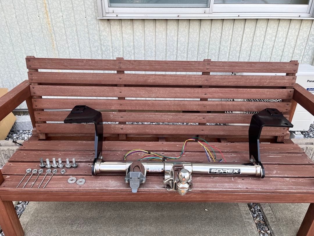 ハイエース200 ヒッチメンバー ソレックス おまけ付き