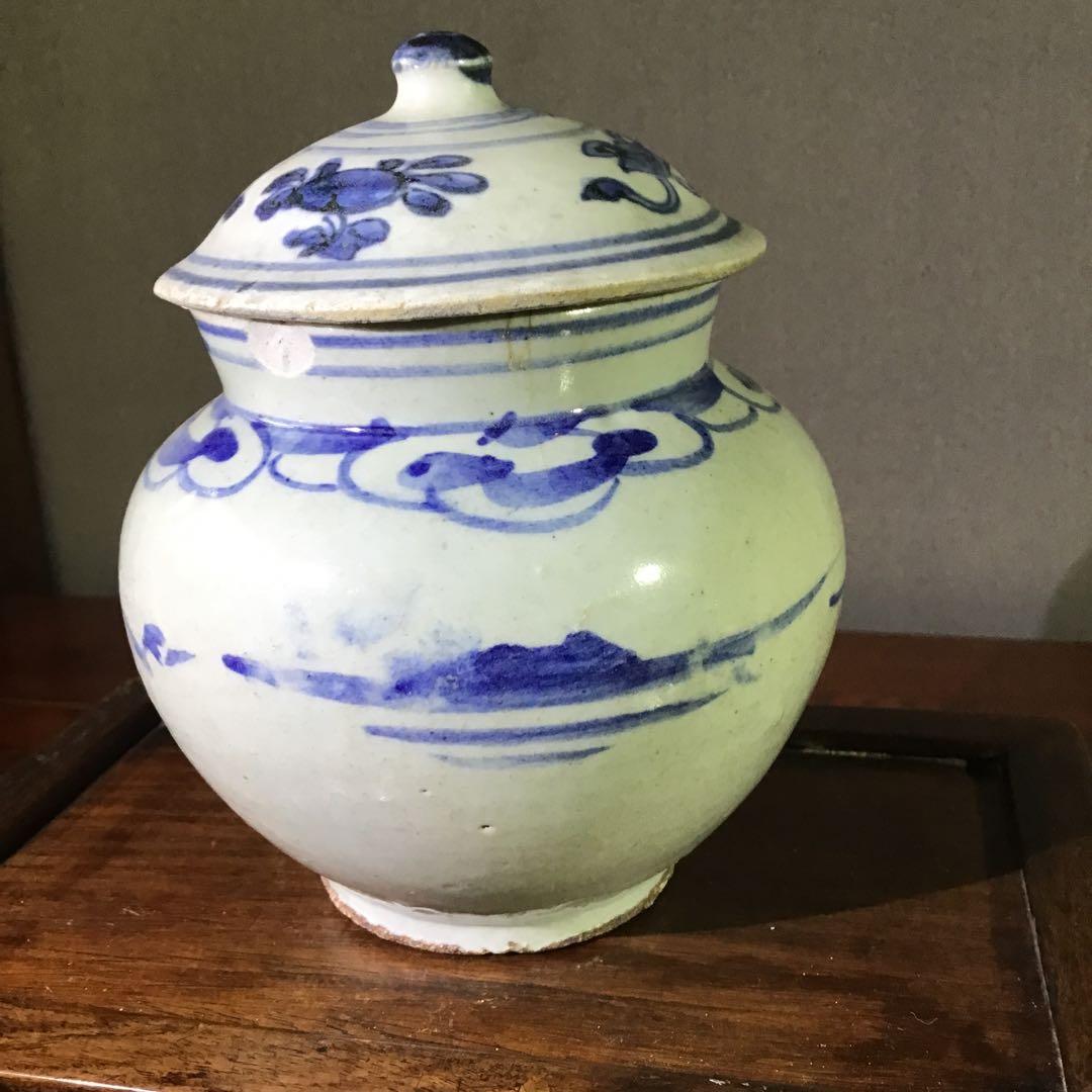 李朝　蓋付小壺