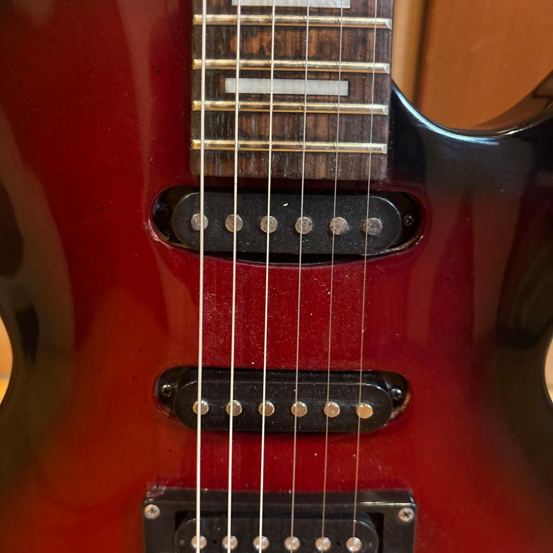 Grass Roots INORANモデル サンバースト レスポールシェイプ